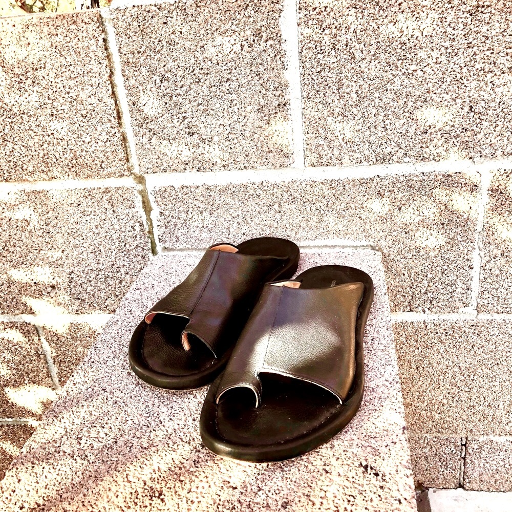 Cordera Slides, Black Leather, Size EU 39